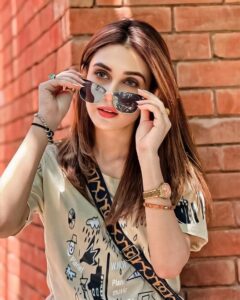 attitude-girl-pic